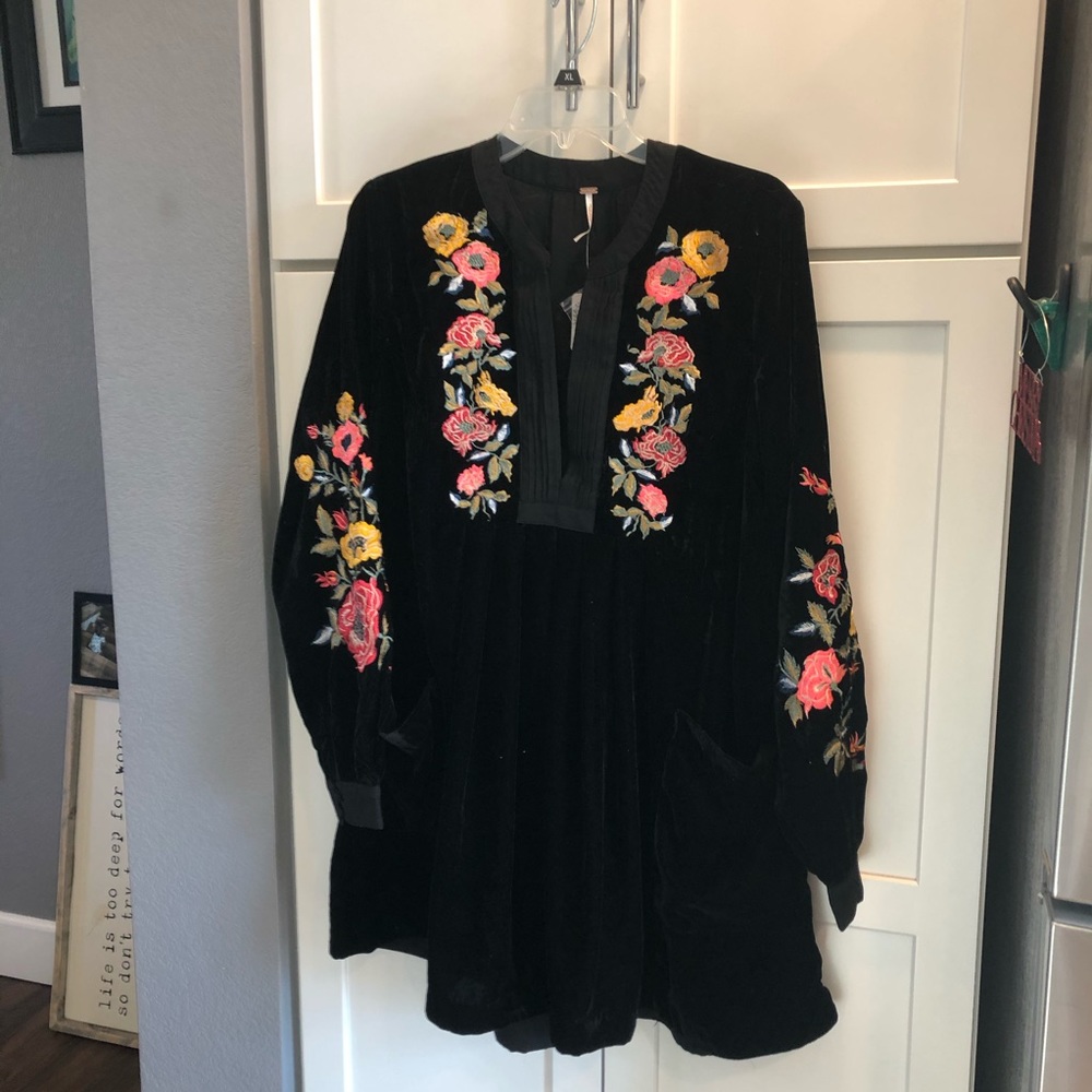Free People Black Velvet Mini Dress Never Worn